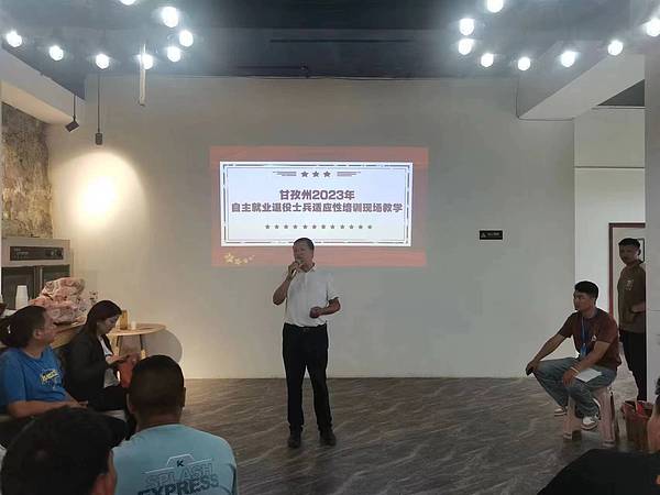AI与Web3：一场打工人与算法的生存博弈